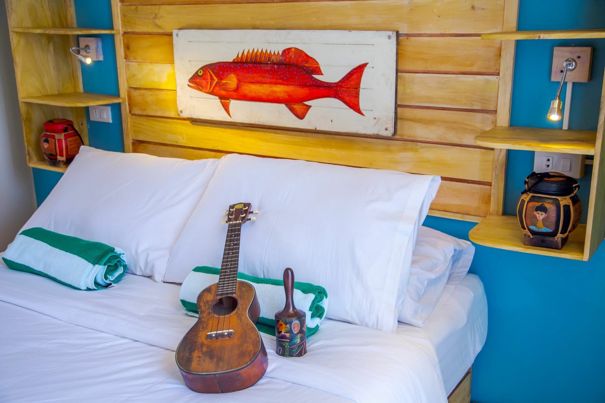 Flotsam And Jetsam Artist Beach Hostel San Juan  Kültér fotó